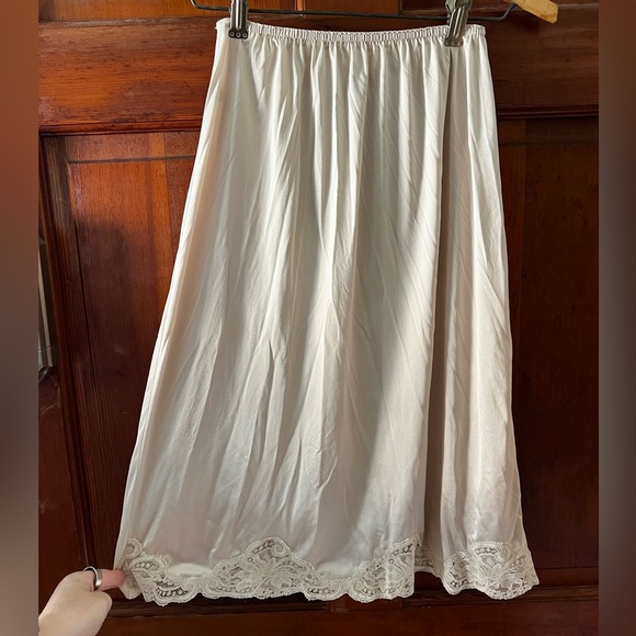 Vintage 1950s Slip Small White Ivory Nylon Lingerie Underskirt Lace Rockabilly - Picture 10 of 10